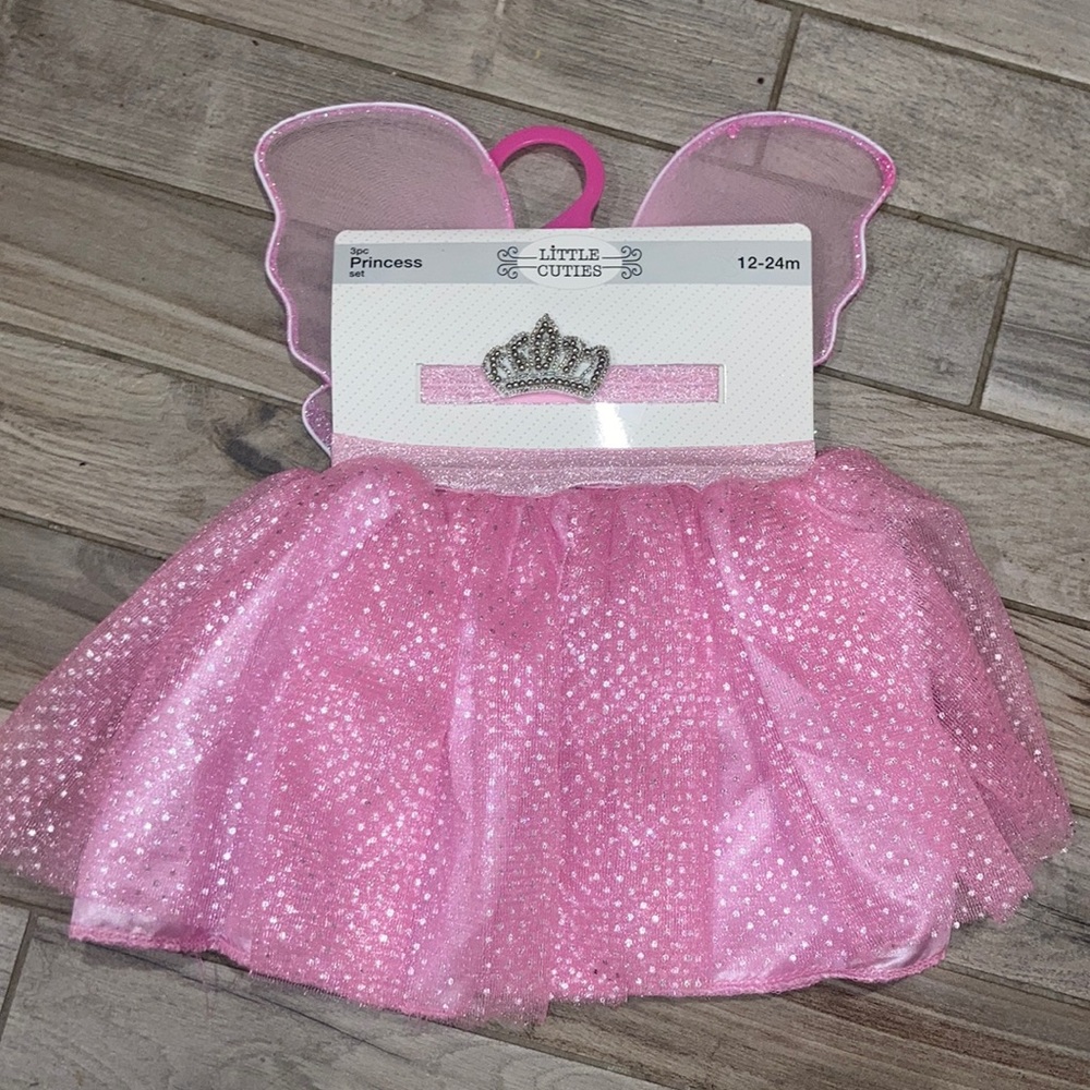 Baby Princess costume NWT
